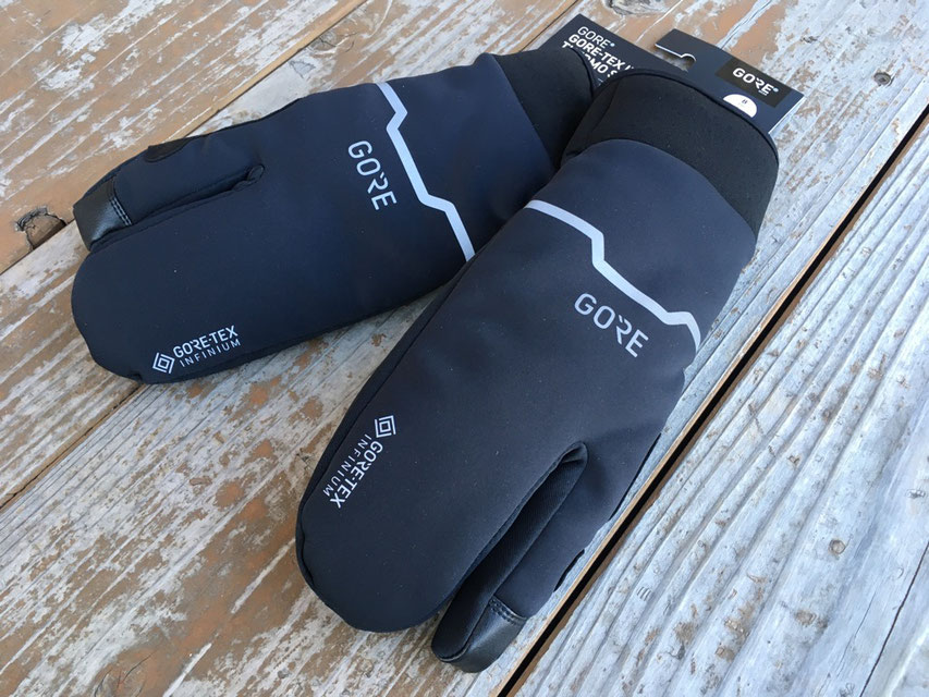 GORE WEAR（ゴア ウェアー） GORE-TEX INFINIUM Thermo Split Gloves　各￥11,000（+TAX）