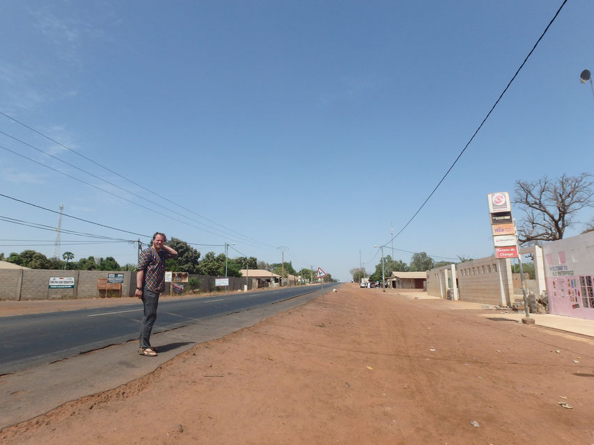 Bwiam, Gambia