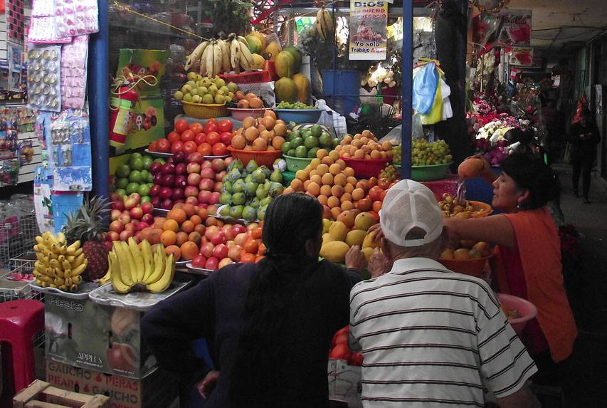 Chiclayo market fruits