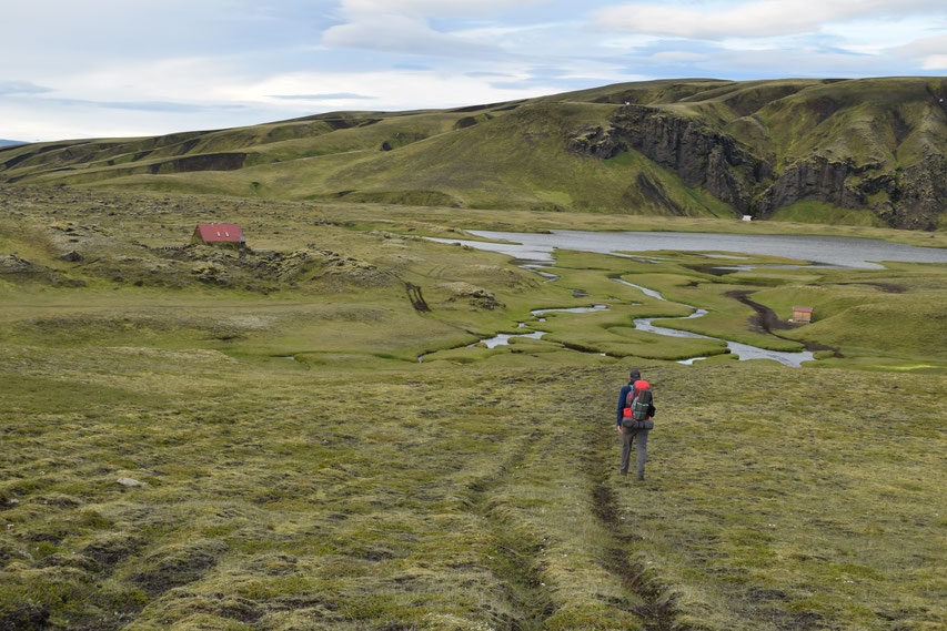 Strútsstígur hiking path Álftavötn