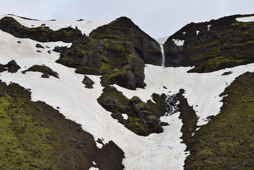 waterfall Strustigur hiking path