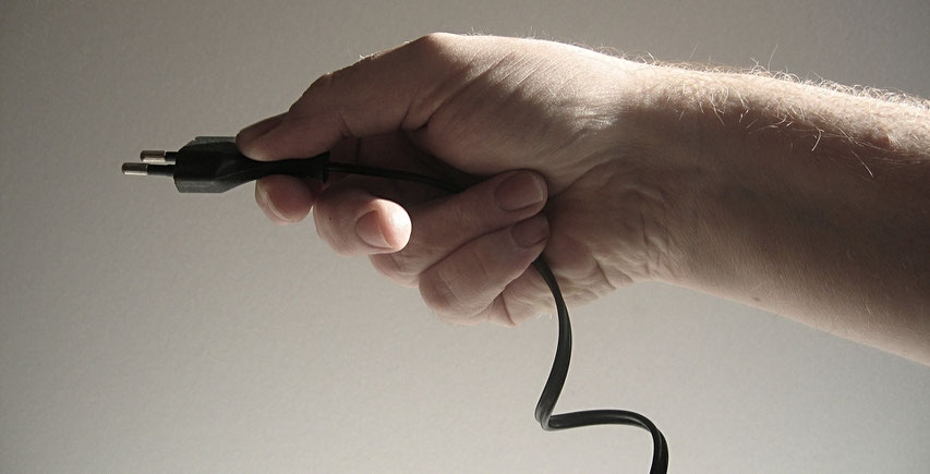 Oft hilft nur mehr, den Stecker zu ziehen