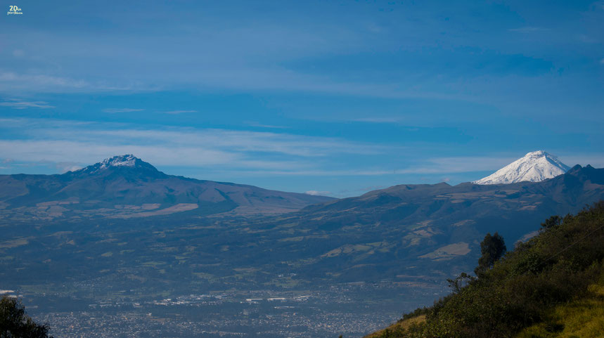 Volcán Chimborazo desde Quito