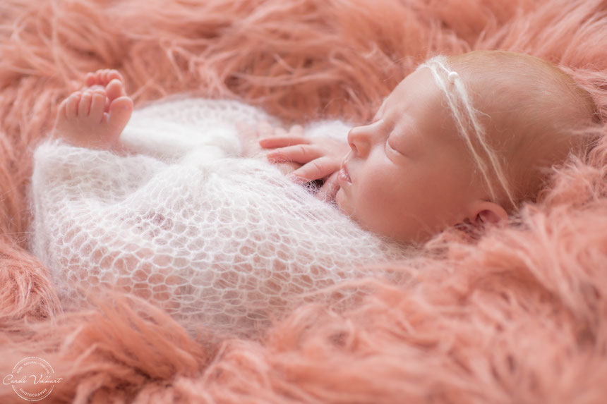 Newborn Fotoshooting, Neugeborenenfotografie, Babyfotografin