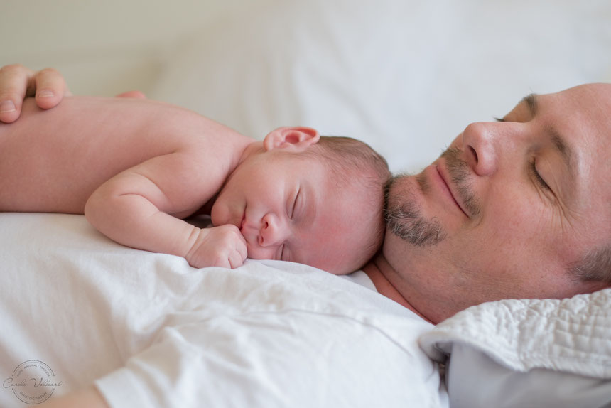 Neugeborenenfotografie, Babyfotografie, Babyfotos, Zuhause, Newbornshooting, Newbornfotografie, Babyshooting, Babyfotograf, Newbornfotograf, Baby Fotoshooting, Homestory, Homeshooting, Lifestyle Babyshooting zu Hause