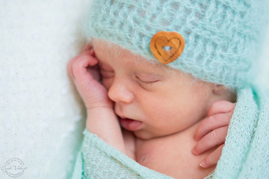 Neugeborenenfotografie, Babyfotografie, Babyfotos, Zuhause, Newbornshooting, Newbornfotografie, Babyshooting, Babyfotograf, Newbornfotograf, Baby Fotoshooting, Homestory, Homeshooting, Familienshooting