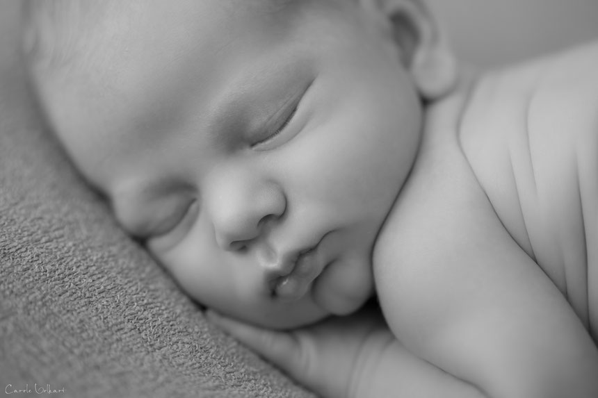 Newborn Fotoshooting, Neugeborenenfotografie, Babyshooting, Babyfotograf