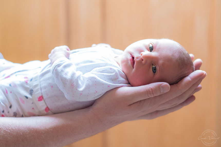 Neugeborenenfotografie, Babyfotografie, Babyfotos, Zuhause, Newbornshooting, Newbornfotografie, Babyshooting, Babyfotograf, Newbornfotograf, Baby Fotoshooting, Homestory, Homeshooting, Lifestyle Babyshooting zu Hause