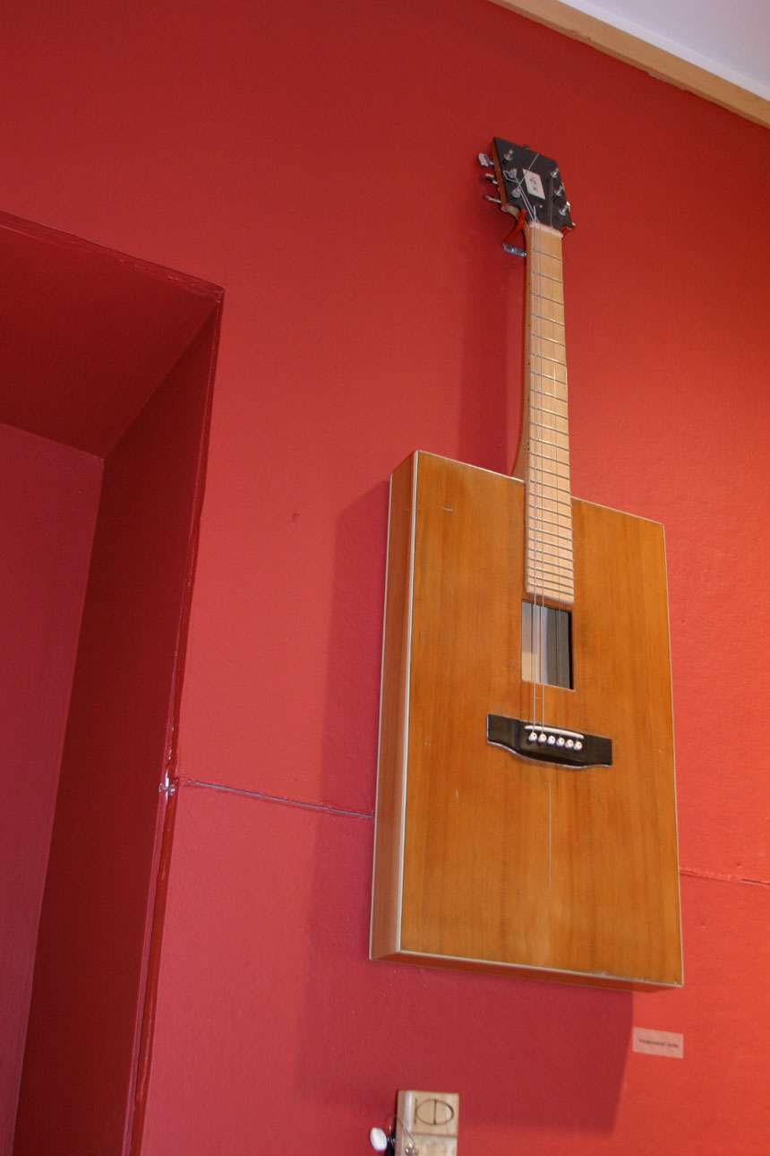 'Constructivist' Guitar