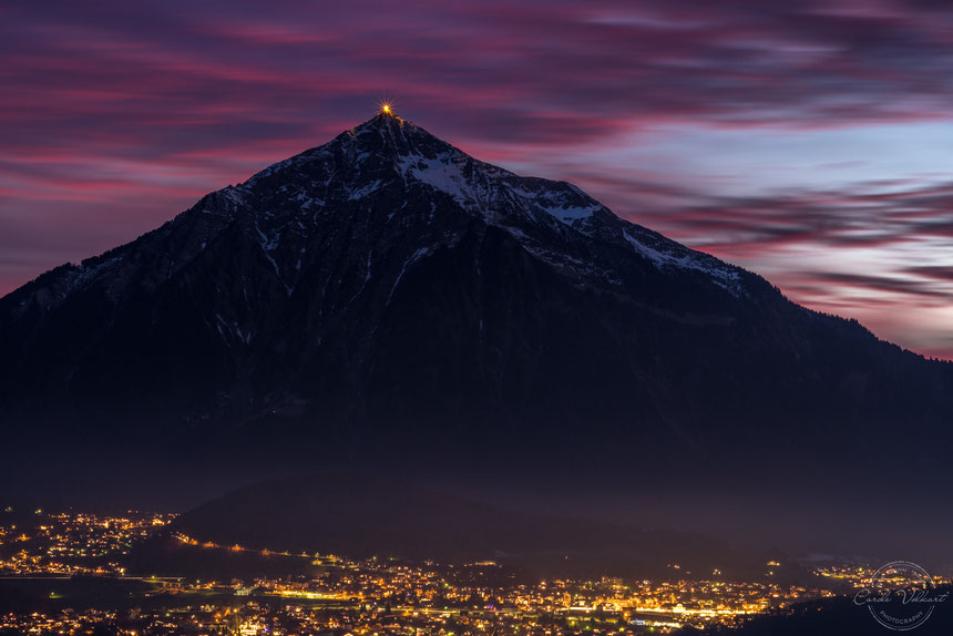 Niesen, Thunersee, Thun, Abendrot, Sonnenuntergang, Berge, Alpen, Schweizer Alpen, Spiez, Sigriswil