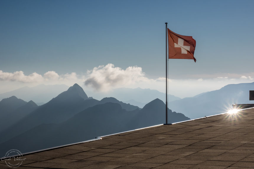 Aussicht von der Berghaus-Terrasse vom Berghaus Rothorn Kulm