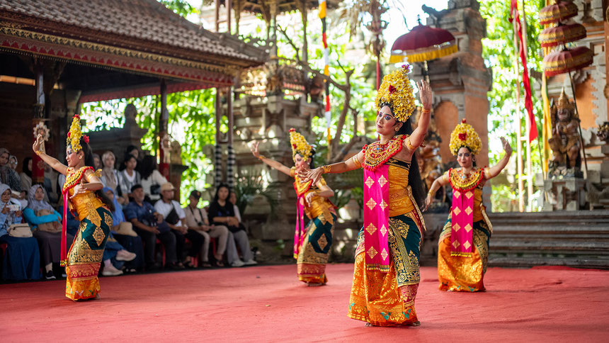 Ein Touristenmagnet auf Bali - Die Barong-Vorführung