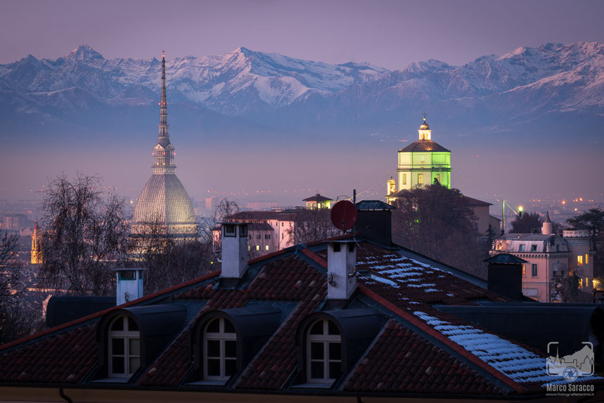 Panorami 4a - La Mole Antonelliana, il Monte dei Cappuccini e le Alpi al crepuscolo