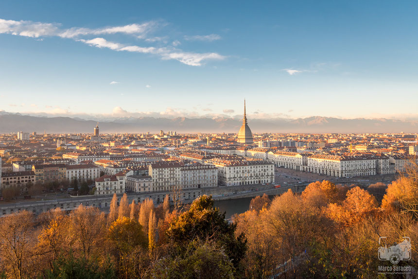 Panorami 1a - Vista classica sulla città al tramonto
