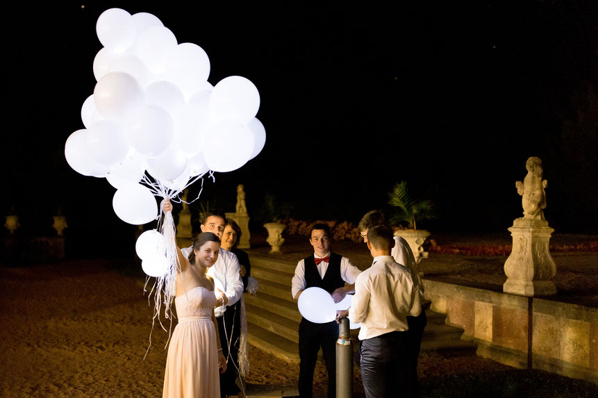 luftballons zur hochzeit, schloss lichtenwalde