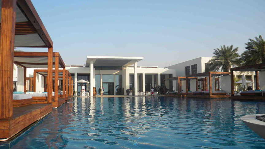 Süßwasserpool am Saadiyat Beach Club