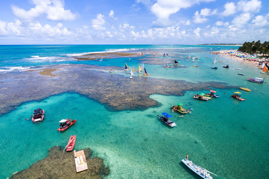 porto de galinhas, korallenriff, natürliche schwimmbäder, jangada, floss, brasilien, recife, traumstrand, tropische fische, brasilien entdecken, tauchen