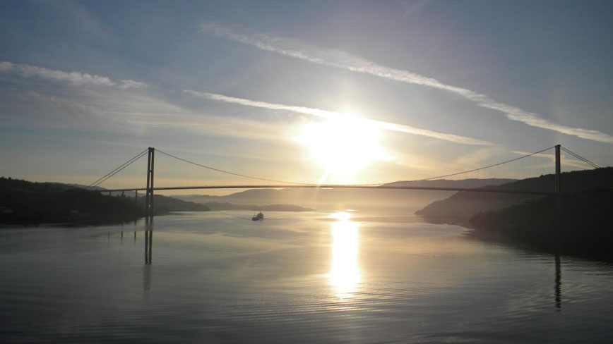 Askøy Bridge vor Bergen