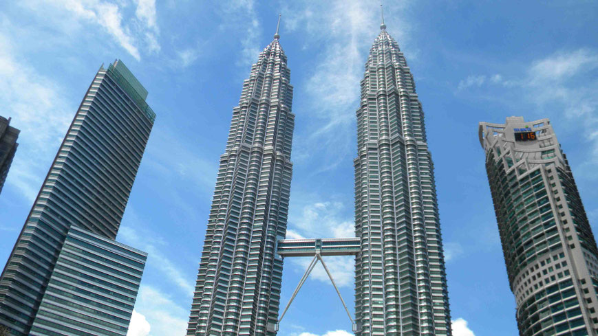 Petrona Twin Towers