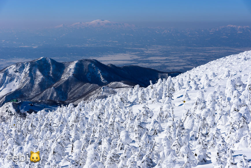 月山