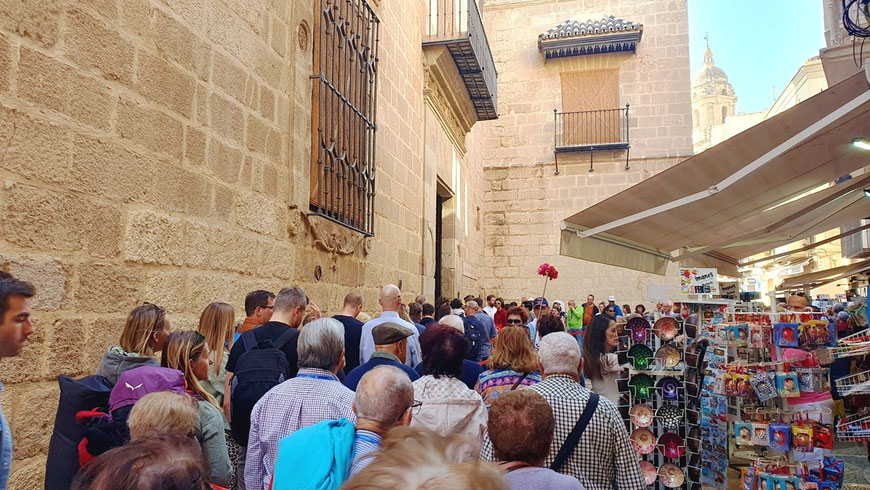 Andrang vor dem Picasso Museum