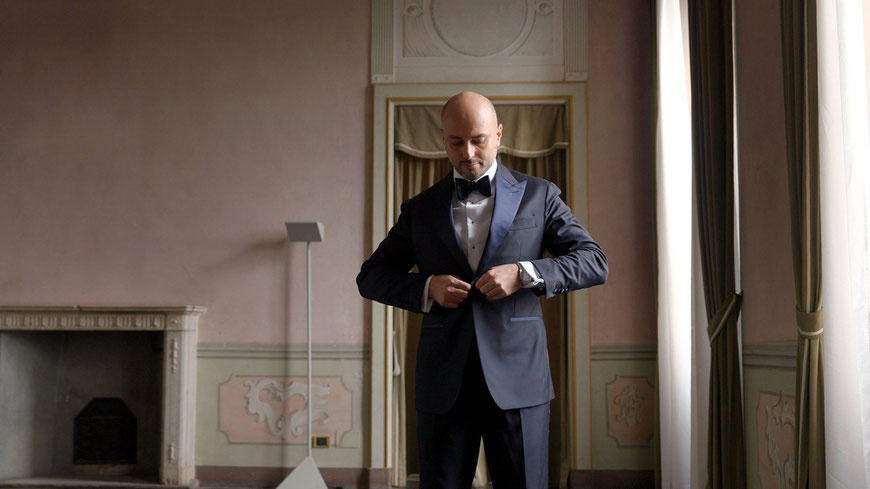Jewish wedding ceremony at Villa Borromeo, captured in an emotional wedding video