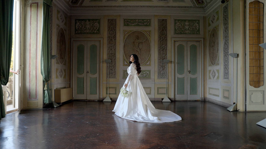 Jewish wedding ceremony at Villa Borromeo, captured in an emotional wedding video