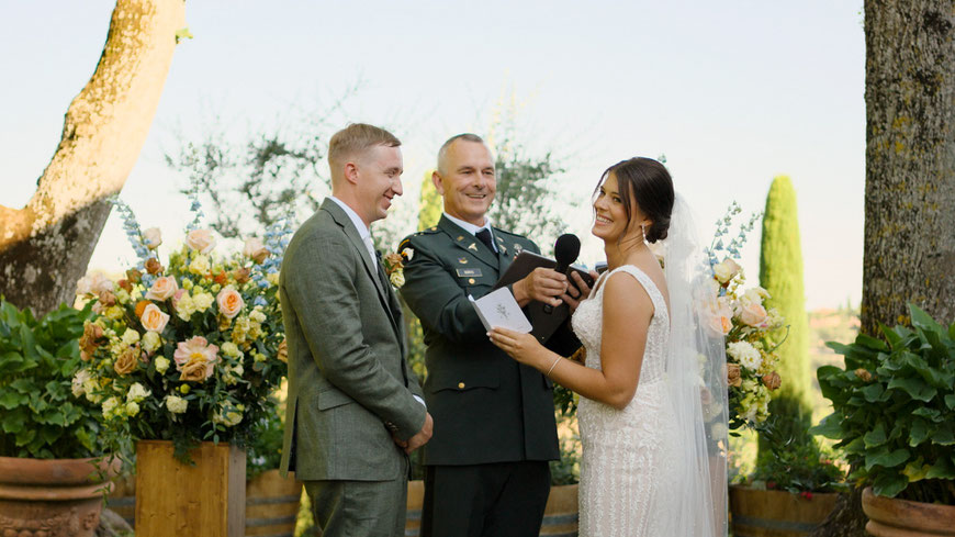 destination wedding in Tuscany at Borgo Tre Rose in Montepulciano. The ceremony