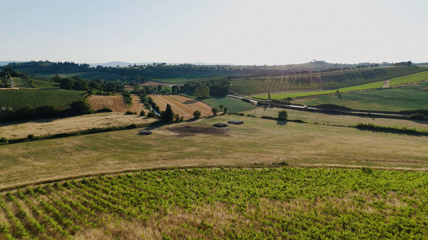 destination wedding in Tuscany at Borgo Tre Rose in Montepulciano. The reception
