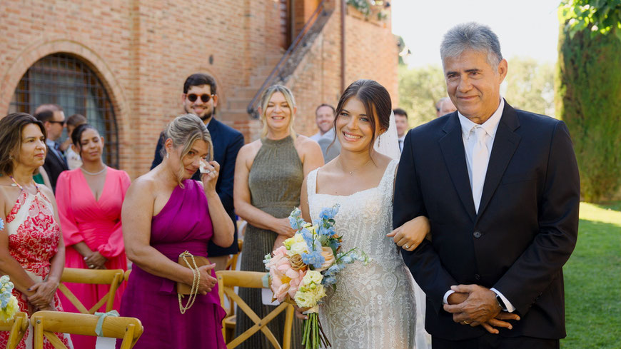destination wedding in Tuscany at Borgo Tre Rose in Montepulciano. The ceremony