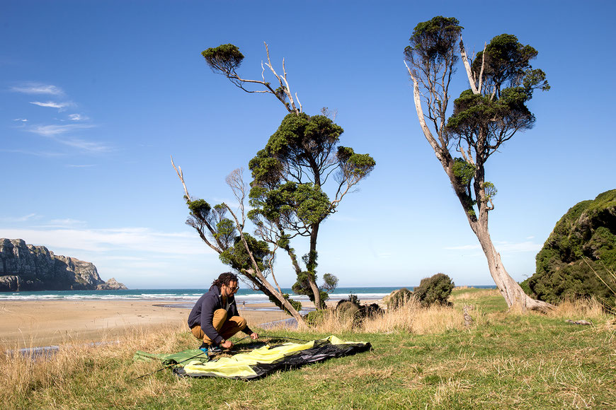 Camping in Neuseeland / Einfach an einem schönen Ort stehen bleiben? Mittlerweile ist das in vielen Orten nicht mehr erlaubt. (c) Salomé Weber