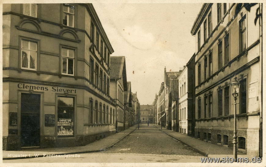 Die Ferdinandstraße im Kreuzviertel um 1920