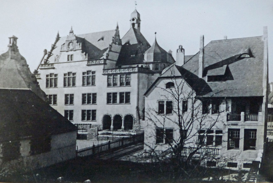 Schillergymnasium