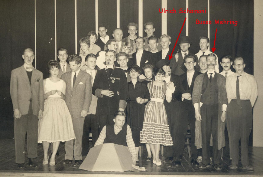 Laienspielschar des Ratsgymnasiums mit Busso Mehring und Ulrich Schamoni 1957 - Foto Marlene Schmitz