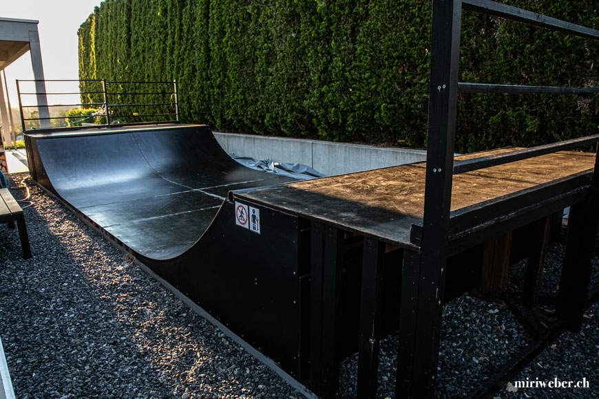 Skateboarding, Skateboard, Miniramp, Microramp, Half Pipe,  Outdoor, Mini Ramp, Micro Ramp, Bauplan, Anleitung, Baupläne, Skate, DIY Blog Schweiz, selber bauen, Tipps, Materialliste, Halfpipe, 