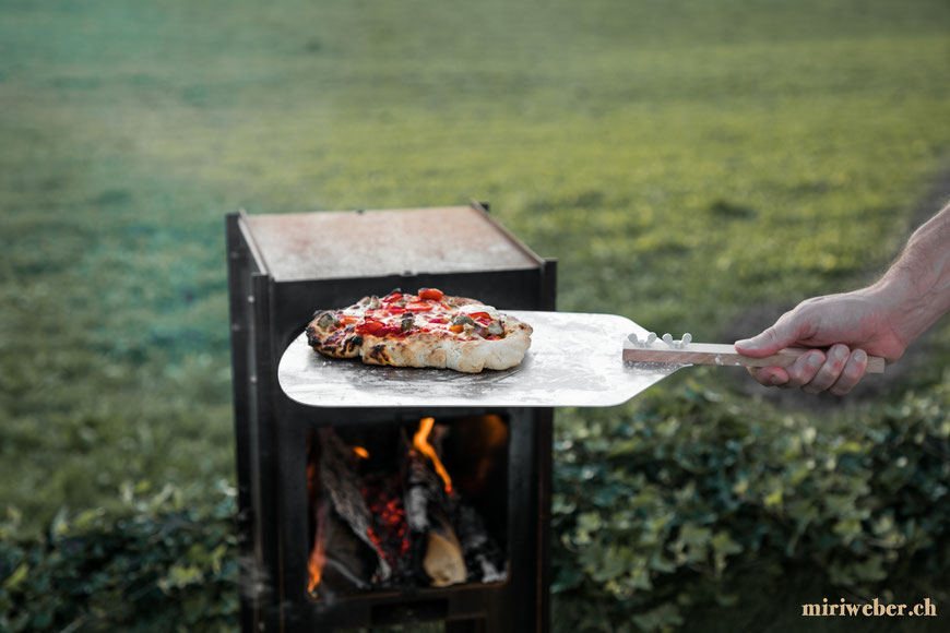 outdoor oven, städler made, pizza ofen, kickstarter, pieter städler, outdoor cooking, holzofen für im garten, kleiner pizza ofen