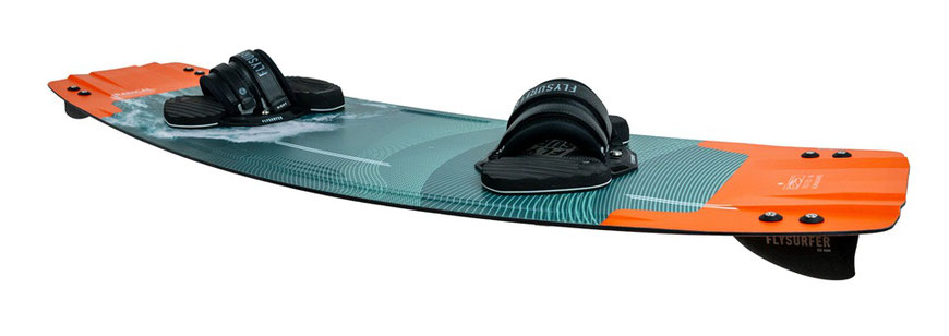 Flysurfer Radical 8 Kiteboard 2025 bei WindSucht