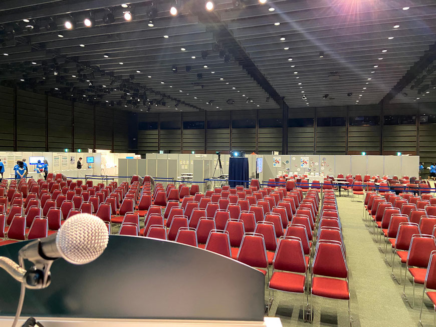 於　東京国際フォーラム