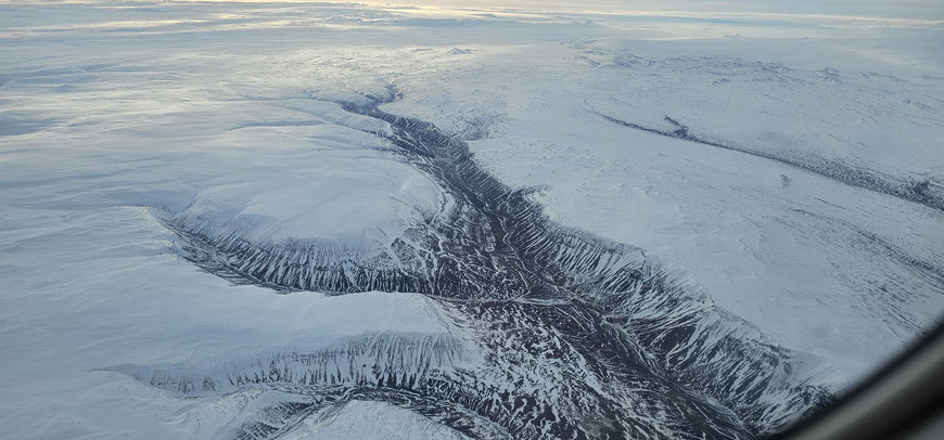 Fly over Iceland, in real life...