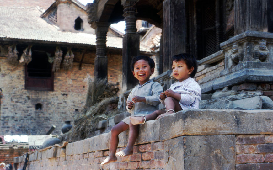 Kinder in Nepal