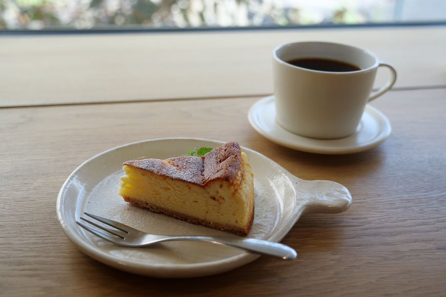 コーヒーとケーキ