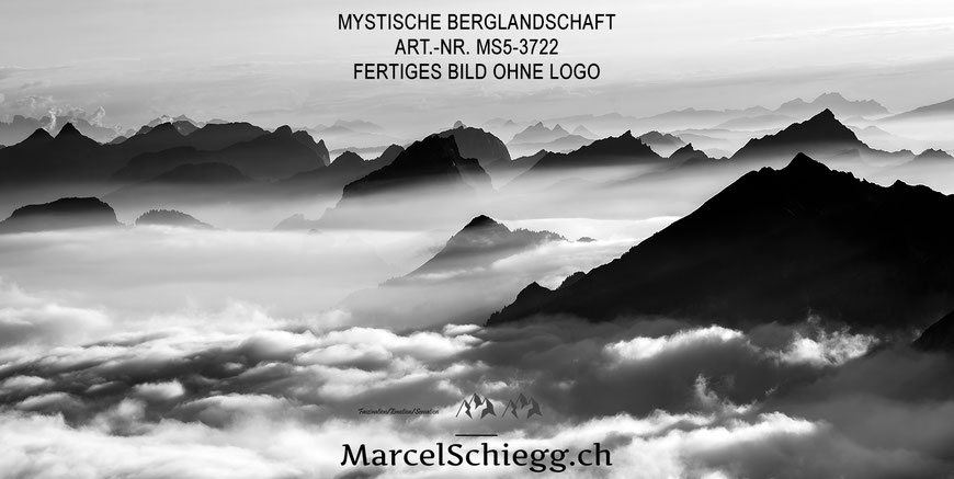 Wandbild, Mystische Berglandschaft
