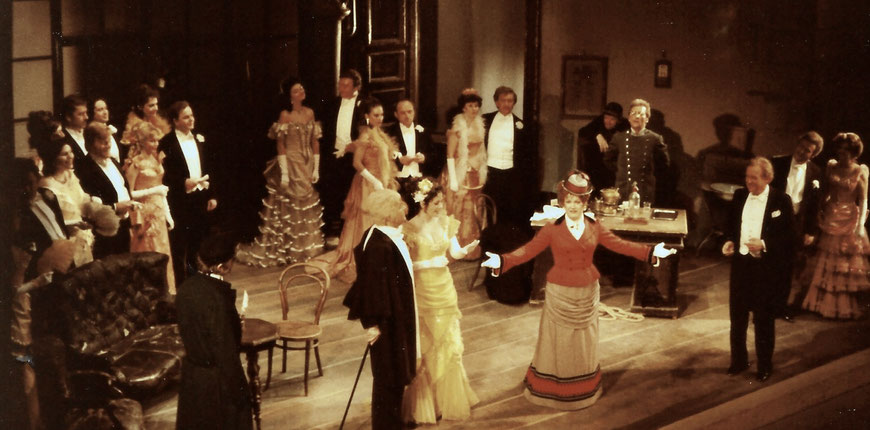 Marta Banfalvi - J. Strauss - Fledermaus - Rosalinde