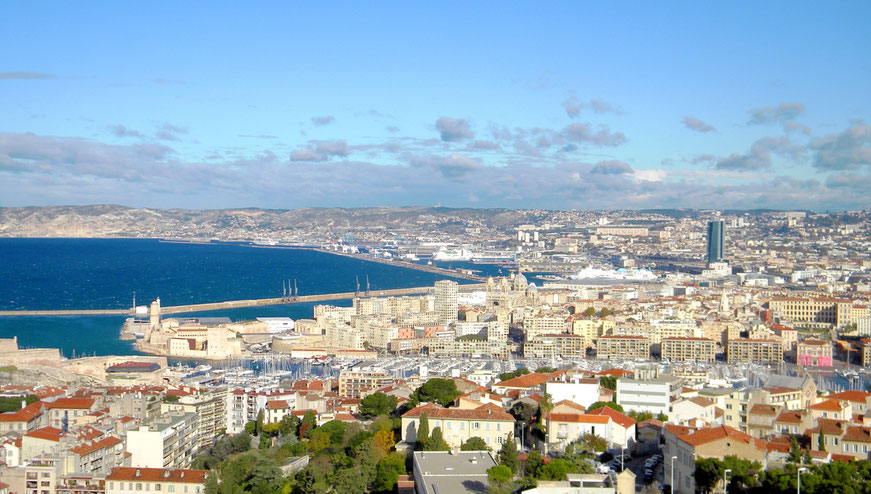 Blick von Notre Dame auf Marseille