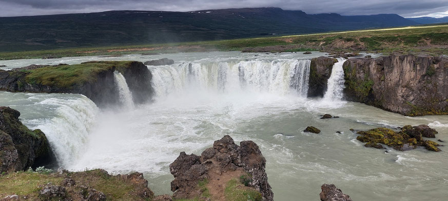 Goðafoss-Wasserfall