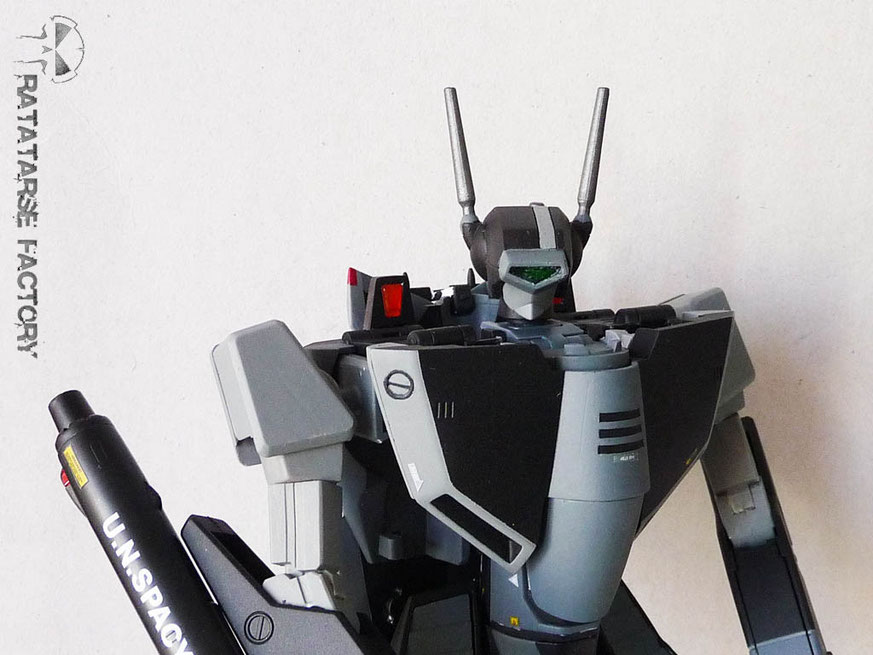 1/60 VF-1J Stealth Type Custom - Ratatarse Factory