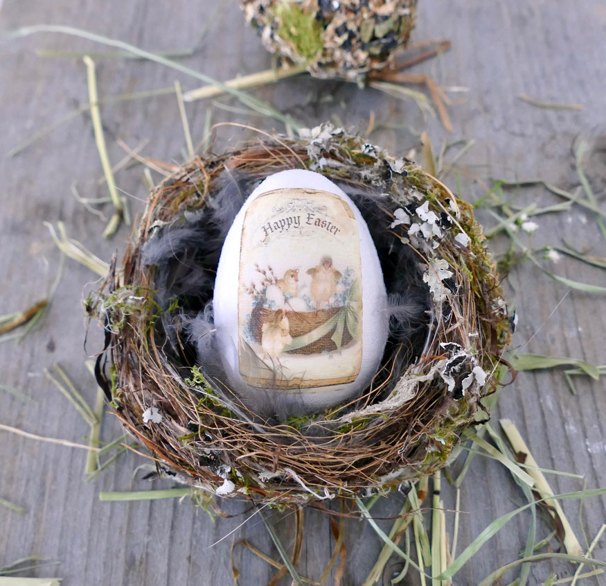 Osterei im Vogelnest