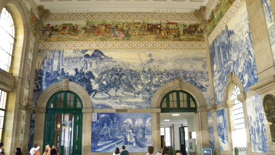 Bahnhof  Estação de São Bento
