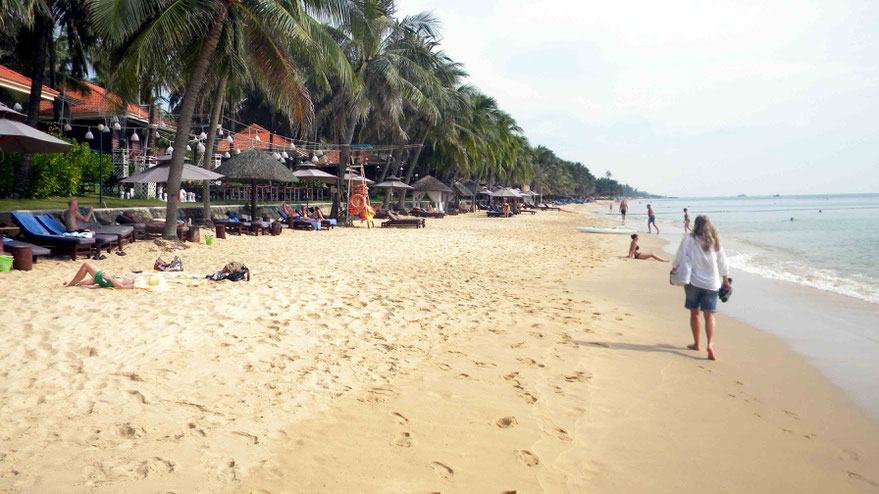 Sandstrand bei der Inselhauptstadt Duong Dong