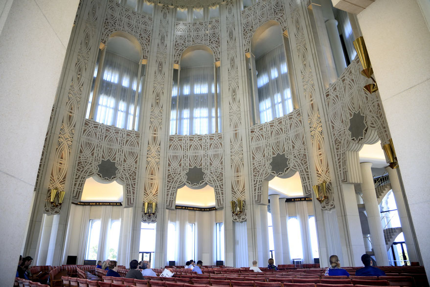 Baha'i